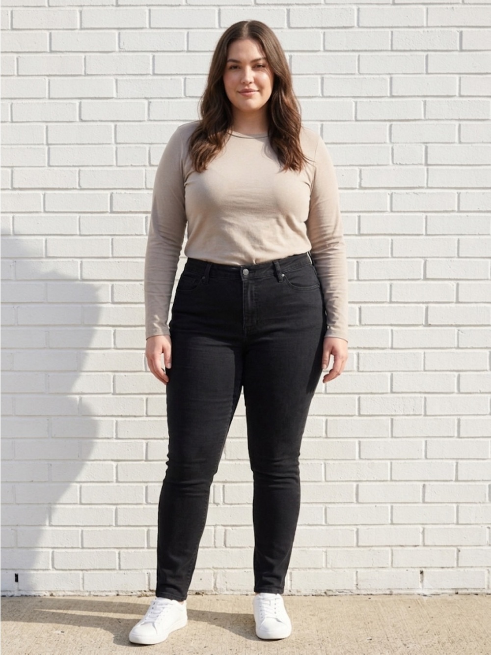 Levi’s 711 Black Jeans – W32 L32 | Classic Denim | Skinny Curvy Friendly Dark
